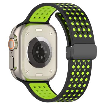 Apple Watch Series 41mm - 40mm - 38mm Silikonarmbånd med magnetisk urrem i to farger - Svart + Lime