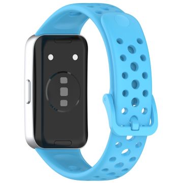 Huawei band 9 / 9 NFC / 8 / 8 NFC Pustende hull Erstatningsbånd av silikonklokkerem - Himmelblå