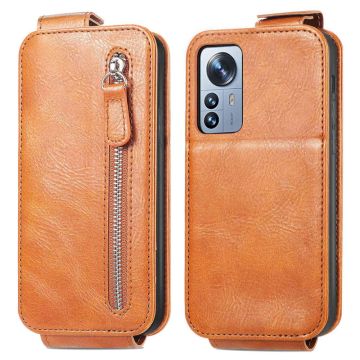 Vertical Flip Phone Etui med Zipper til Xiaomi 12S Pro / 12 Pro - Brun