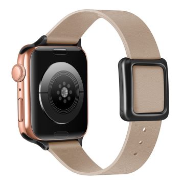 Apple Watch Series 8 (41 mm) klokkerem i ekte skinn med svart spenne - Aprikos